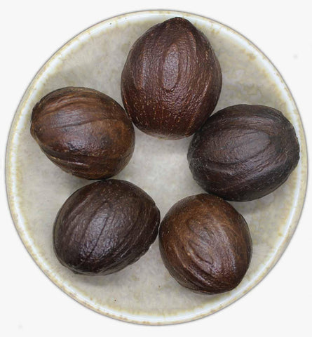 Nutmeg with Shell