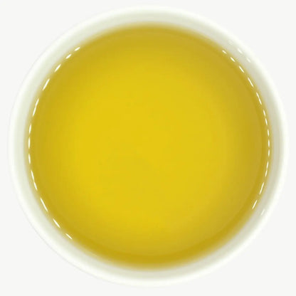 Ceylon Cinnamon Bark Oil — 100% pure steam-distilled with rich warm spicy aroma.